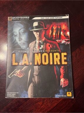 L.A. Noire Strategy Guide - Black & Red Cover
